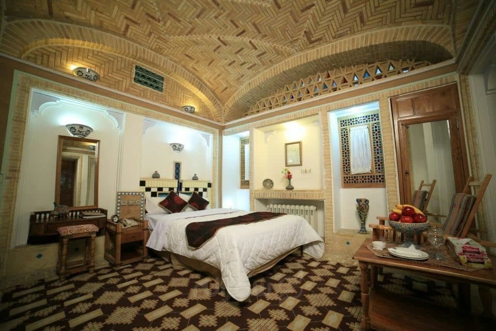 هتل مشیرالممالک یزد
