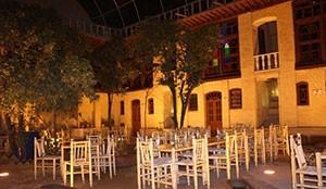 Niayesh Traditional Hotel