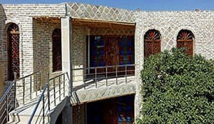 Shiraz Raz Traditional Hotel