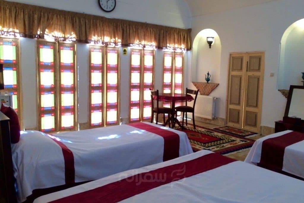 هتل سنتی شعرباف یزد