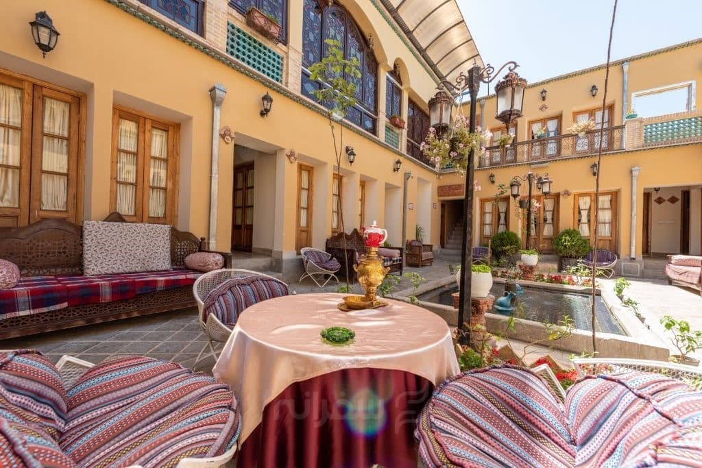 هتل طلوع خورشید اصفهان