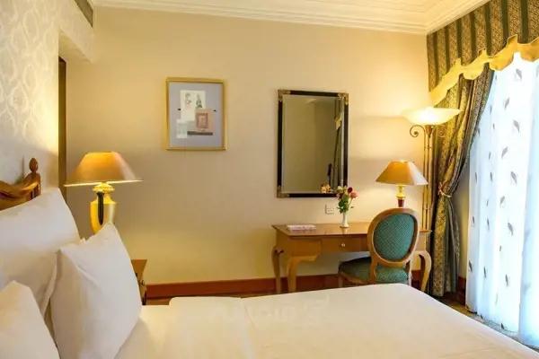 Economy Double Room at Parsian Esteghlal Hotel Tehran